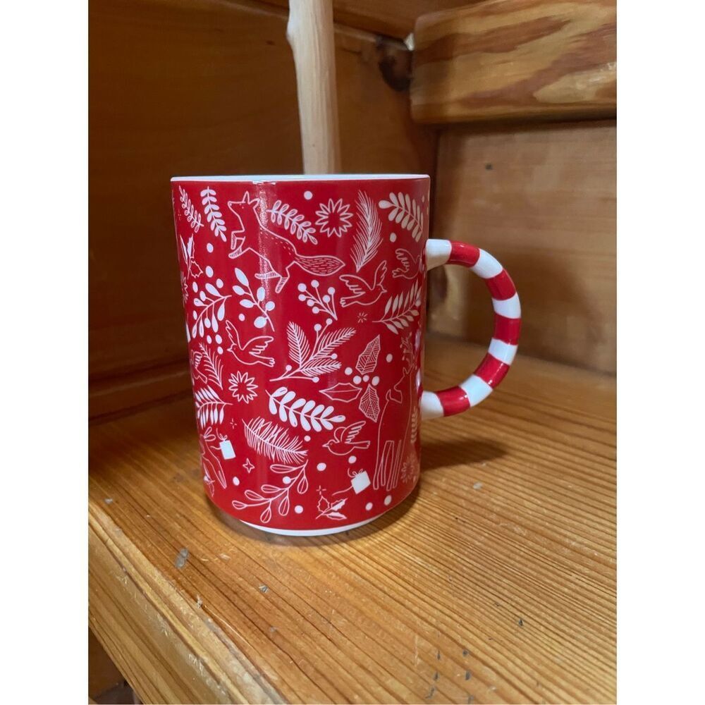 Starbucks 2018 Christmas Holiday Mug Candy Cane Handle Ceramic 12 oz